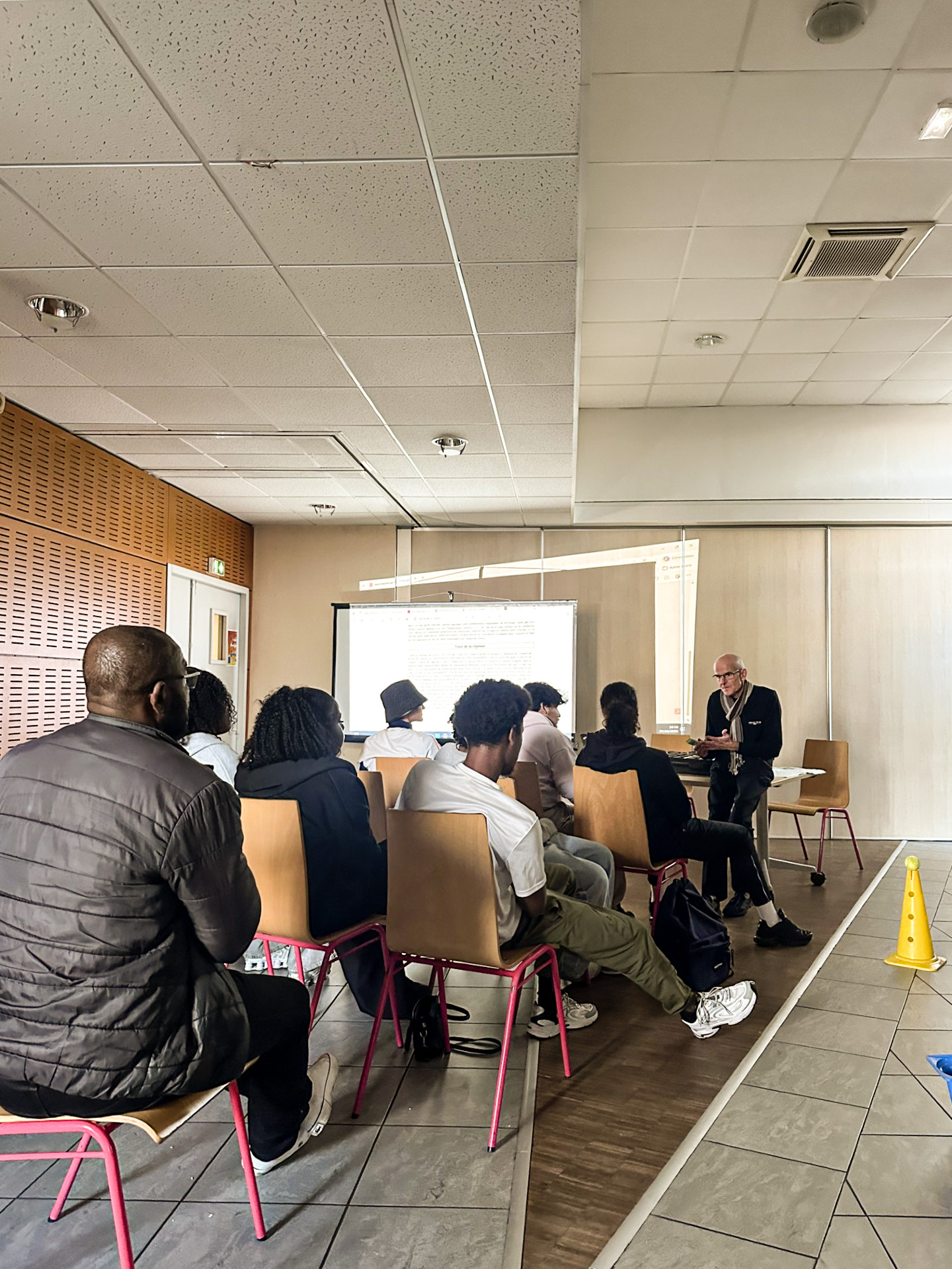 Image de l'article Une semaine pour sensibiliser, responsabiliser et accompagner 9 jeunes Trélazéens 